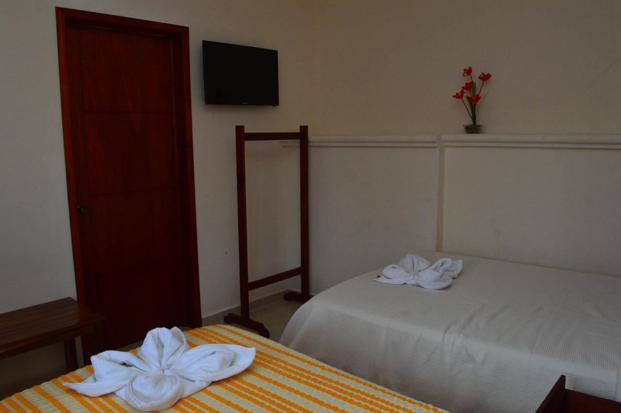 Hotel Las Mestizas Valladolid  Buitenkant foto