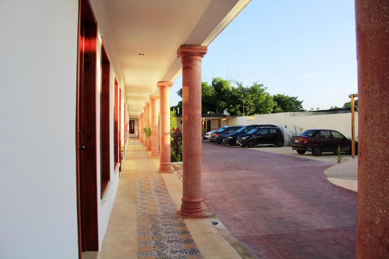 Hotel Las Mestizas Valladolid  Buitenkant foto